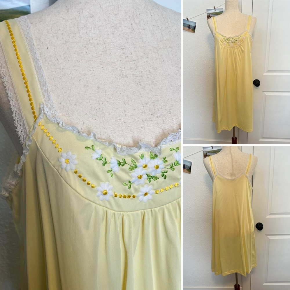 VNTG‎ 70s Butter Yellow Embroidered Daisy Nightgown